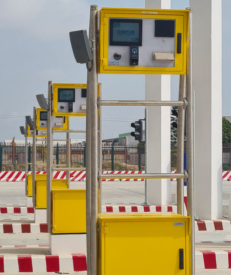 Lire la suite à propos de l’article Lecteurs RFID dans les ports et terminaux aéroportuaires